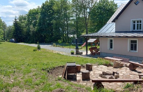 Stara Ves Apartment | Chalupa Bílá stopa - celá chalupa pro jednu partu