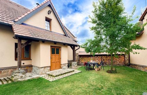 Varvazov House | Chalupa Kozlovna