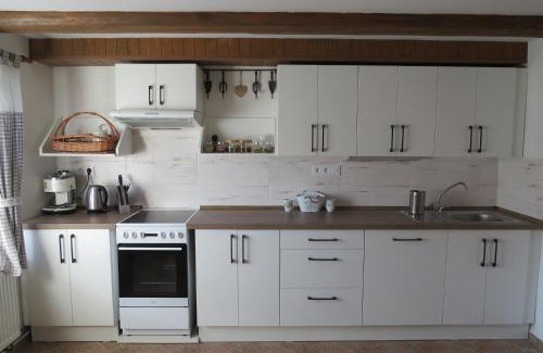 Stara Cervena Voda Apartment | Chalupa Lízalka