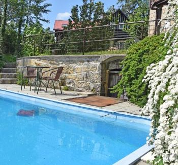 Janov House | Chalupa Mája