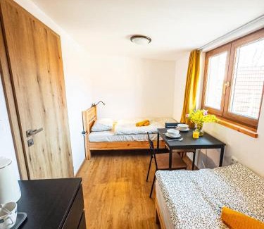 Destna Apartment | Chalupa na konci ulice