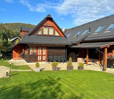 Maly Lipnik House | Chalupa na Rusínskom dvore
