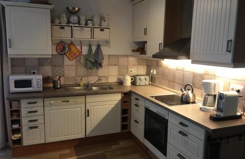 Bozanov House | Chalupa u Broumovských stěn