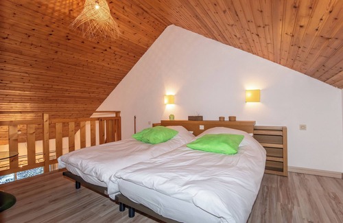 Saint-Bonnet-en-Champsaur Bed & Breakfast | Chambre Familiale Idéalement Située