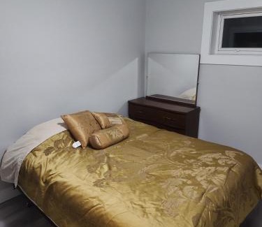 North Central Edmonton House | Chamber Inn