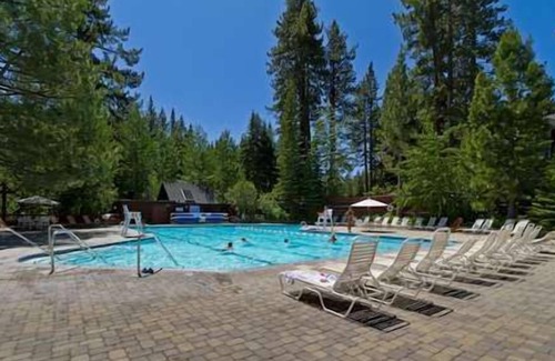 Chamberlands House | Chambers cabin w/ full access to pool, beach tennis, dog OK! Sleeps 11