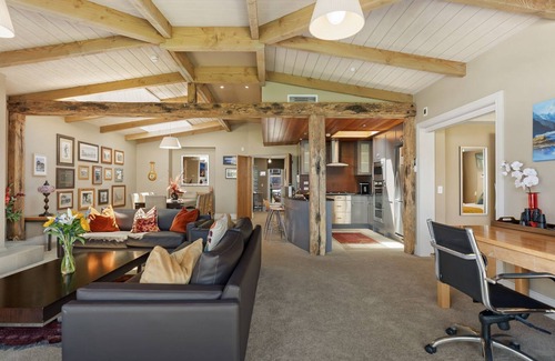 Queenstown City Centre Apartment | Chambers City Centre Penthouse