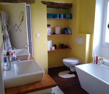 Laval Bed & Breakfast | Chambre à louer hors weekend chez Fiona
