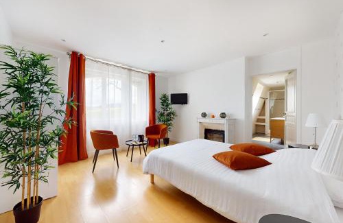 Villeperrot Bed & Breakfast | Chambre au Manoir de l'Onde, au bord de l'Yonne, près de Sens