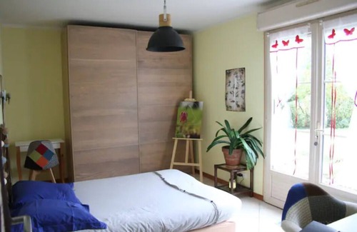Sarge-sur-Braye House | Chambre Avec SDB Privative en Pleine Campagne 1