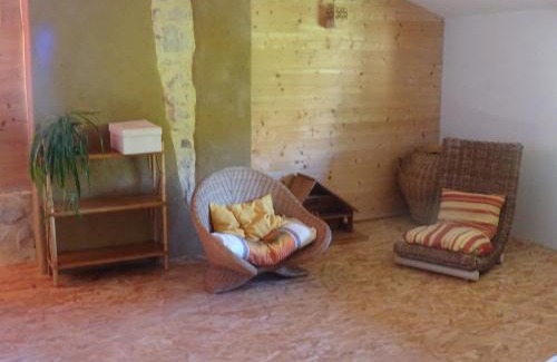Les Bordes-sur-Arize House | chambre chez l'habitant