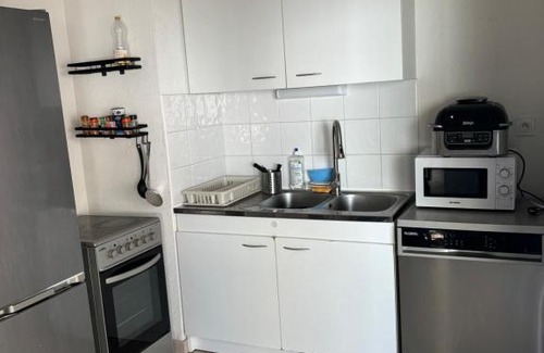 Gares House | Chambre cosy - Montpellier Gare