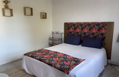 Saint-Morillon Bed & Breakfast | Chambre D'Elisa