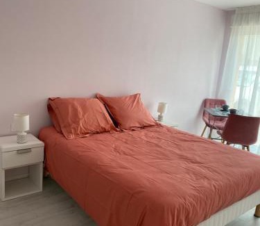 Nissan-lez-Enserune House | Chambre d'hôtes chez Marie Pierre