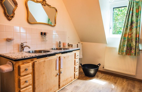 Octeville-sur-Mer Bed & Breakfast | Chambre d'Hôtes JARDIN DE SEL/Ecolodge ENTRE MER & CAMPAGNE/HONFLEUR LH ETRETAT