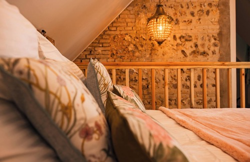 Octeville-sur-Mer Bed & Breakfast | Chambre d'Hôtes JARDIN DE SEL/Ecolodge ENTRE MER & CAMPAGNE/HONFLEUR LH ETRETAT