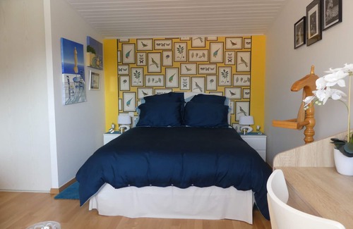 Le Perrier Bed & Breakfast | Chambre d'hôte Blanche Pierre B&B