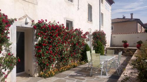 Riols Bed & Breakfast | Chambre d'hôte Le Clos d'Audio à Riols