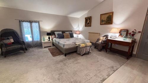 Romenay Bed & Breakfast | Chambre d'hôte SOJANI