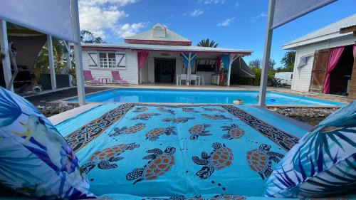 Le Moule Bed & Breakfast | Chambre d'hôtes Au Bel'vue chez Sandrine