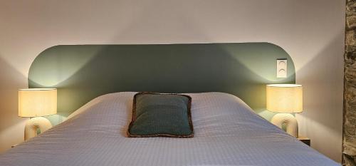 Antignac Bed & Breakfast | Chambre d'hôtes de charme L'Evasida Les Échappées Belles