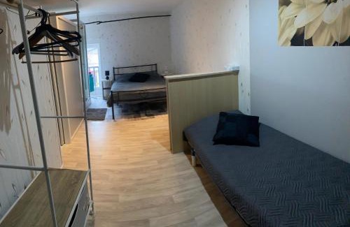 Bleigny-le-Carreau House | Chambre d'hôtes