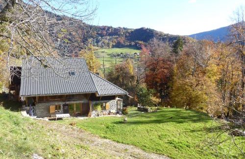 Ugine House | Chambre d'hôtes l'Aire du temps Savoyard