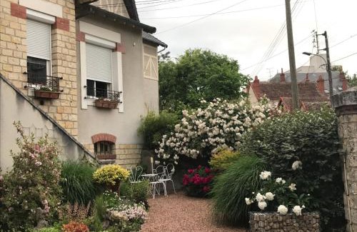 Nevers Bed & Breakfast | Chambre d'hôtes Le Cadran des Chauvelles