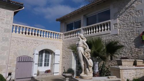 Jaunay-Marigny Bed & Breakfast | Chambre d'Hôtes Les Orchidées FUTUROSCOPE CHASSENEUIL POITIERS