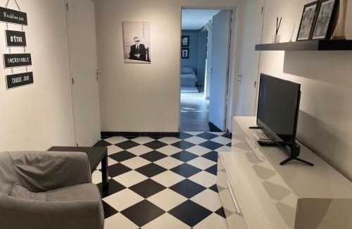 Ayguesvives Bed & Breakfast | Chambre d'Hôtes Loft Montevideo