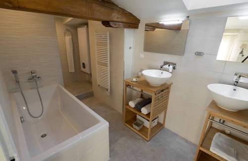 Pont l'Abbe d'Arnoult House | Chambre d'hôtes La Tillaie