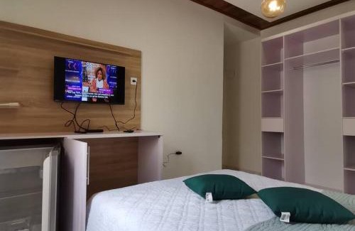 Limbe Apartment | Chambre de luxe chez FOUR IN ONE Résidence
