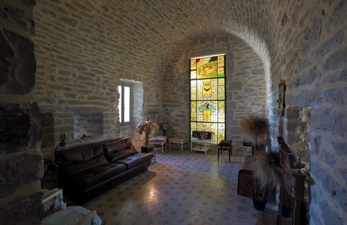 Trausse Bed & Breakfast | Chambre des Violons at Château de Paulignan