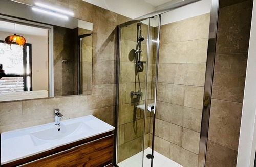 Centuri Hotel | Chambre Double Avec Terrasse N°4