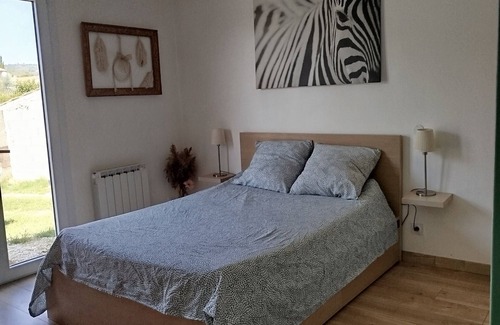 Clarensac Bed & Breakfast | Chambre du bonheur private suite/jacuzzi (optional)