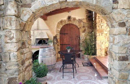 Saint-Andre-de-Roquelongue Bed & Breakfast | Chambre d'hôtes La Romaine