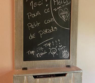 Saint-Germain-de-la-Coudre Bed & Breakfast | Chambre d'Hôtes du Domaine de la Haute Poignandiere