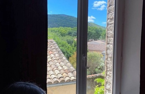 Saint-Hippolyte-du-Fort House | Chambre en Plein Cœur du Village de Saint Hippolyte du Fort