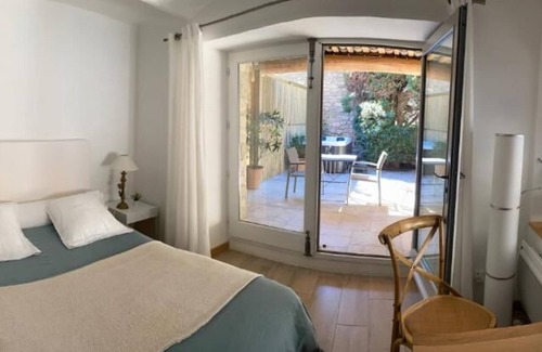 Martignargues House | CHAMBRE GRAND CONFORT COQUET with PRIVATE JACUZZI