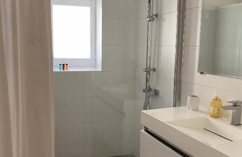 Martignargues House | CHAMBRE GRAND CONFORT COQUET with PRIVATE JACUZZI