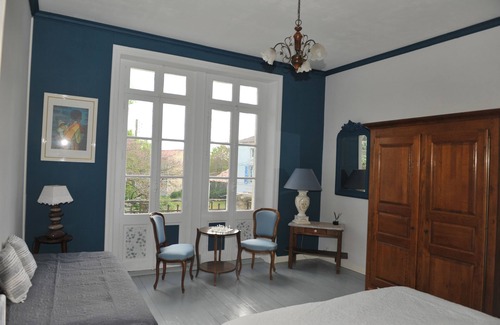 Bazoges-en-Pareds Bed & Breakfast | Chambre Iris - 2/3 Personnes