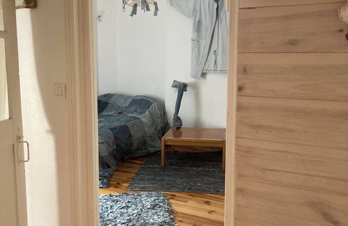 Lamballe Bed & Breakfast | Chambre Jeans Centre DE Lamballe