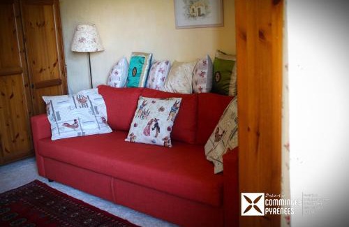 Aurignac Bed & Breakfast | Chambre KIKO - Vue sur jardin et montagne AURIGNAC