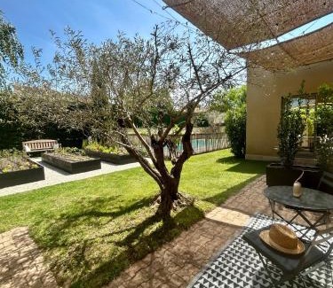 Taillades Bed & Breakfast | Chambre L