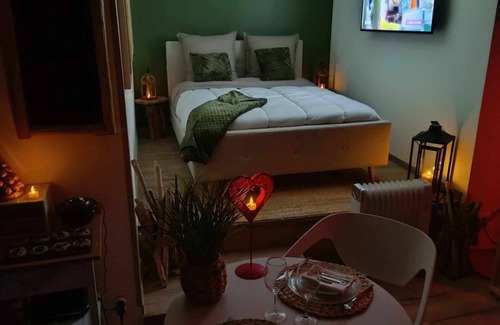 Etaples Bed & Breakfast | Chambre Love Room Avec Sauna et spa
