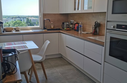Velizy-Villacoublay Bed & Breakfast | Chambre Privée Dans Appartement Rénové