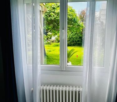Trignac House | Chambre Privée chez L' Habitant