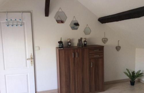 Roissy-en-France House | CHAMBRE PRIVÉE EN CENTRE VILLe