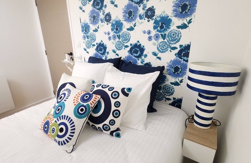 Laval Bed & Breakfast | Chambre Raoul Dufy
