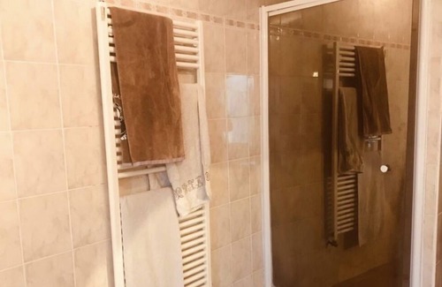 Meilhan-sur-Garonne House | Chambre Romantique